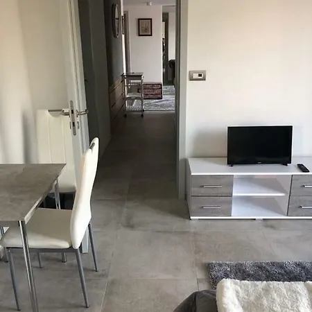 Sadova 471 U Znojma * Suchohrdly
